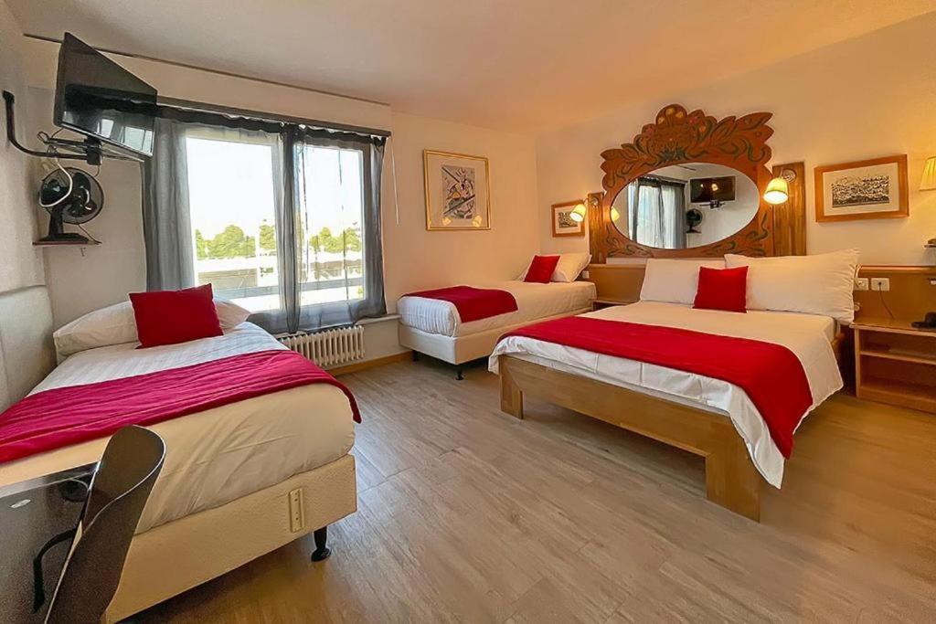 Hotel Des Alpes Bulle Center Экстерьер фото